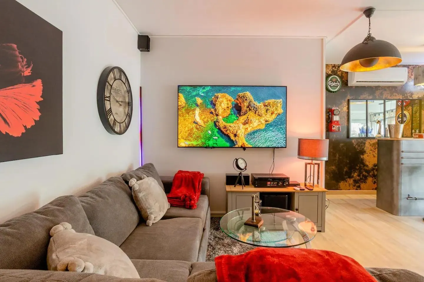 Apartment High Standing! 200M2 Private Garden Jacuzzi Sun Bed & Interior Spa Antibes